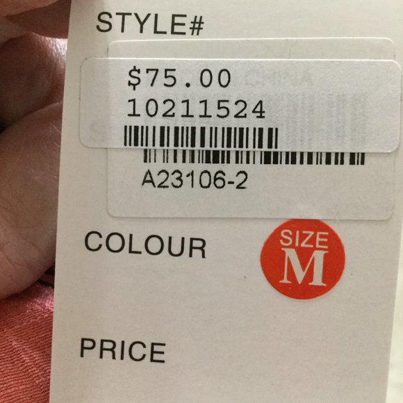 Dress - Picture 5 of 8